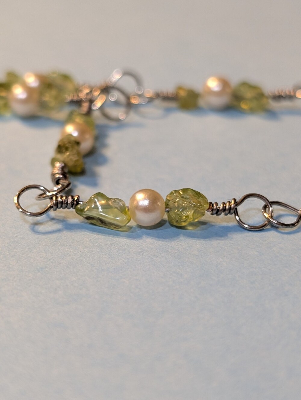 Peridot And Faux Pearl Chain Necklace